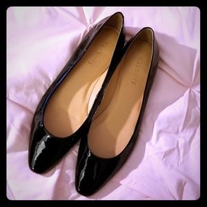 Size 9 Talbots Patent Leather Flats